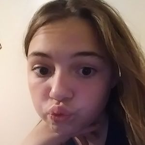 Meet your Posher, Haileigh